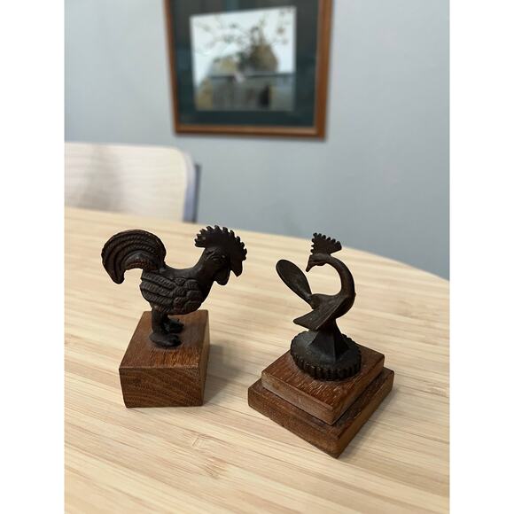 Alva Museum Studios Vintage Reproduction Figurine Rooster & Road Runner Set - Picture 1 of 8